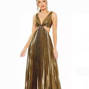 Mac Duggal Pleated Metallic Cut Out Gown